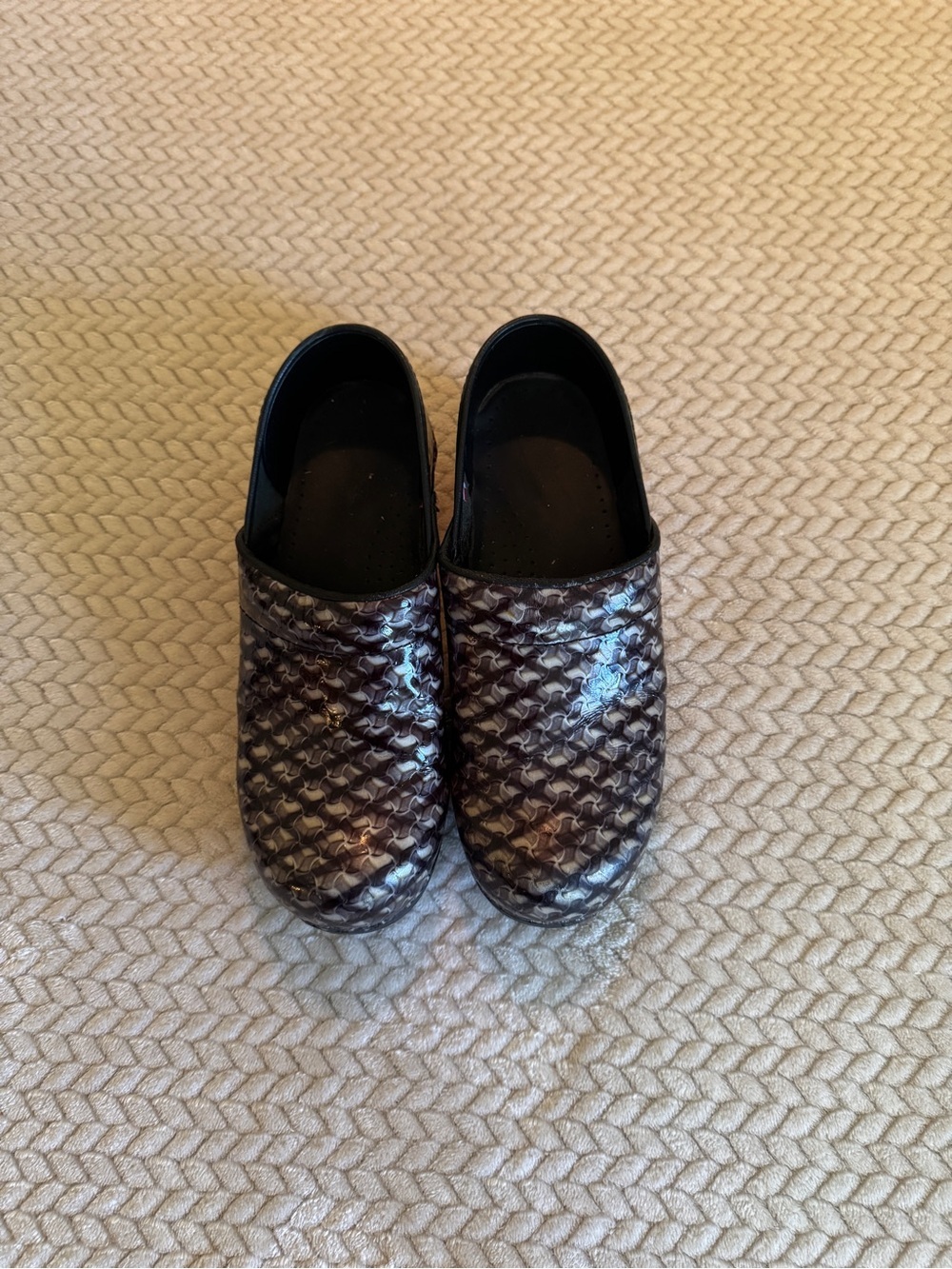 Sanita Dory‎ Black Gray Snake Pattern Clog Size 39